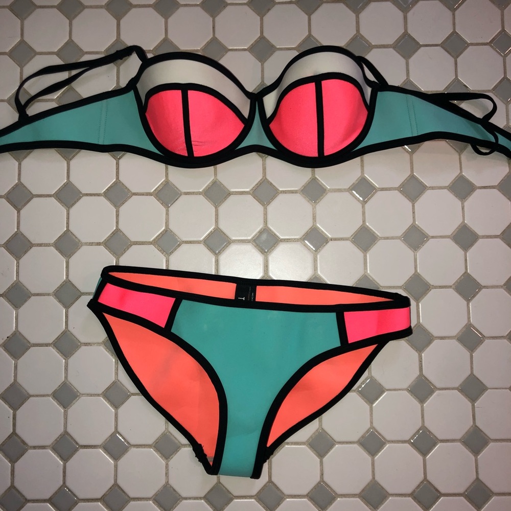 Triangl Bikini